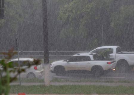 De sol à tempestades, tempo instável é previsão para este domingo em MS
